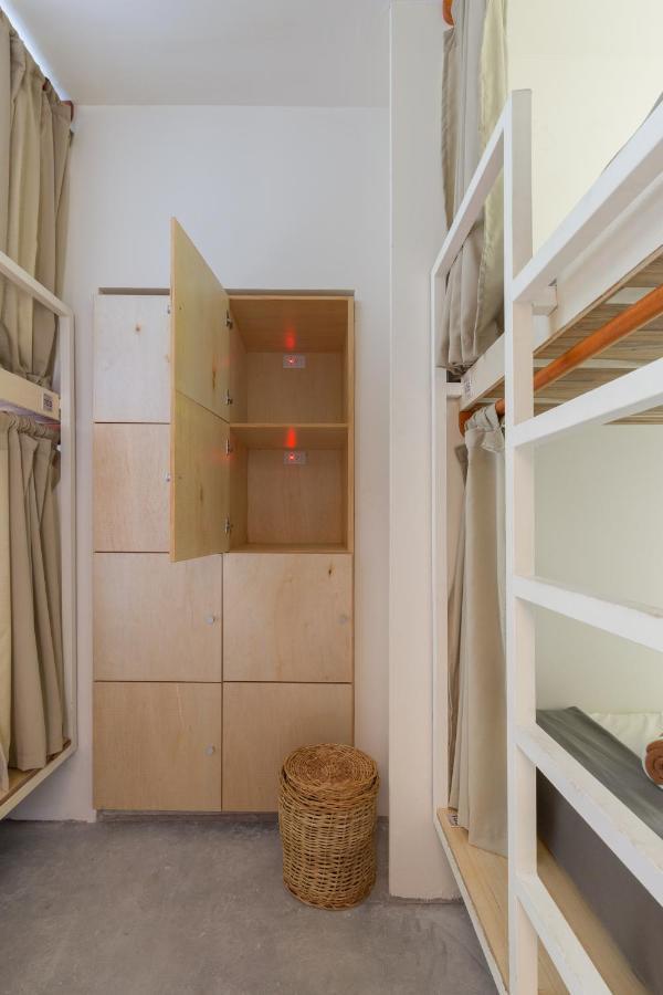 Oostel Smart Hostel - Tulum Pueblo (Adults Only) Exterior photo