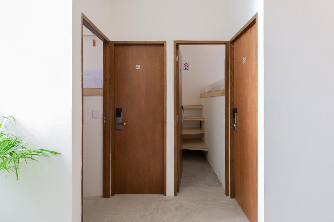 Oostel Smart Hostel - Tulum Pueblo (Adults Only) Exterior photo