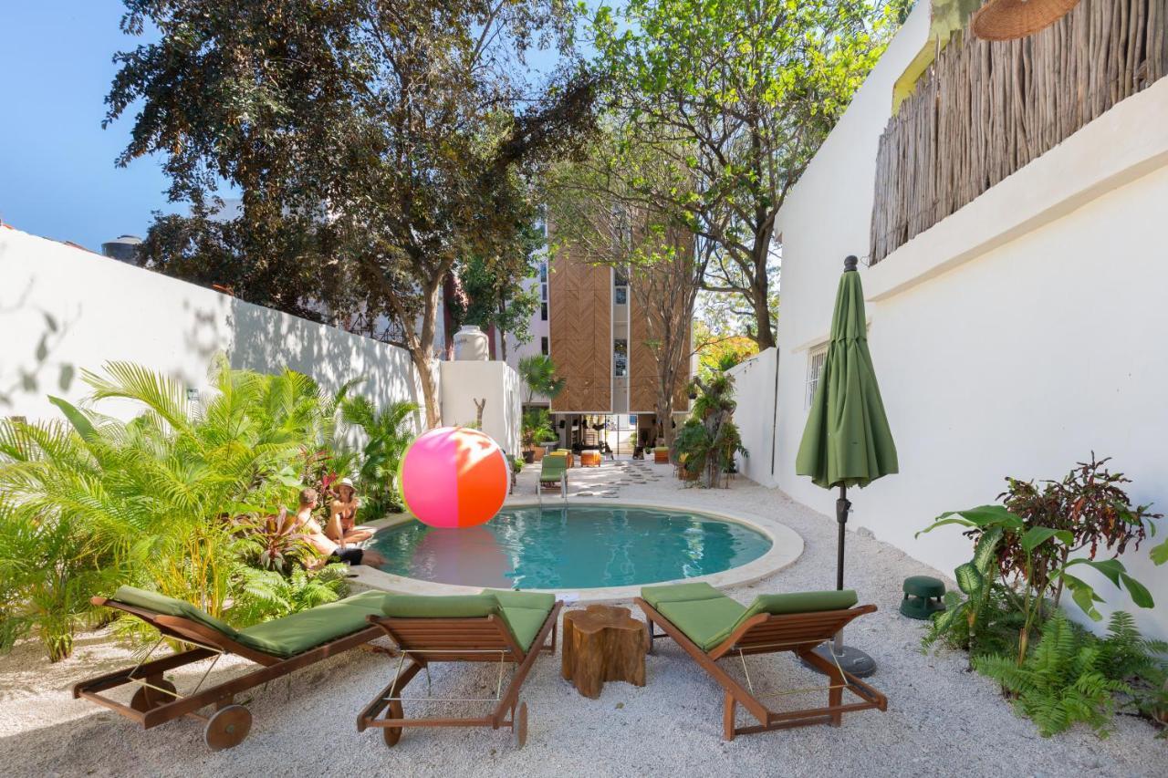 Oostel Smart Hostel - Tulum Pueblo (Adults Only) Exterior photo