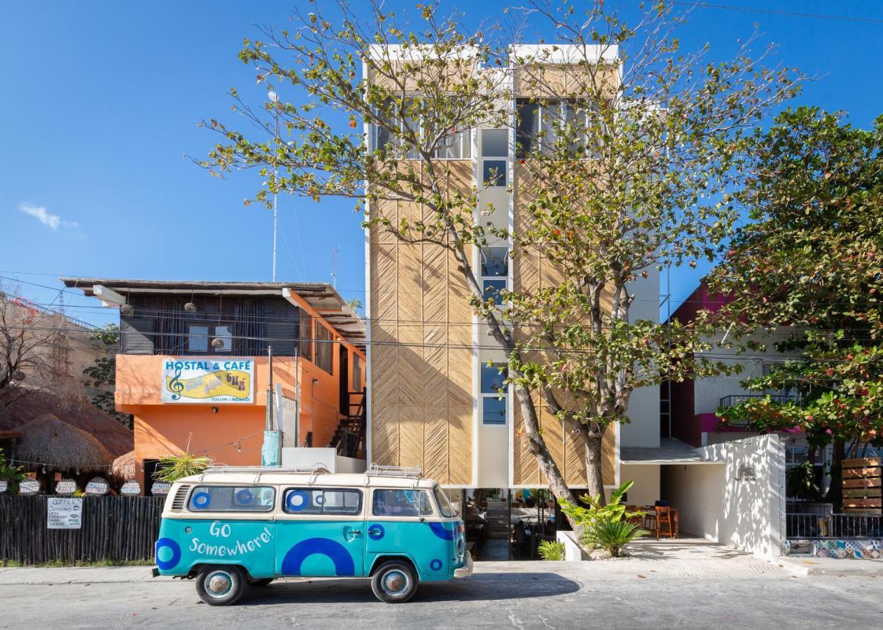 Oostel Smart Hostel - Tulum Pueblo (Adults Only) Exterior photo